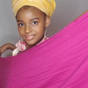 Meet your Posher, Tasanee